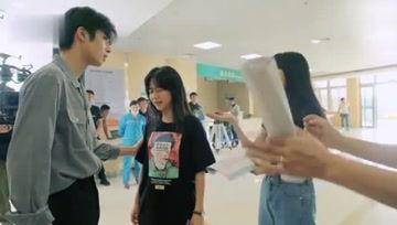 娱乐吃瓜小贼,吃瓜小贼带你探秘明星幕后故事  第1张